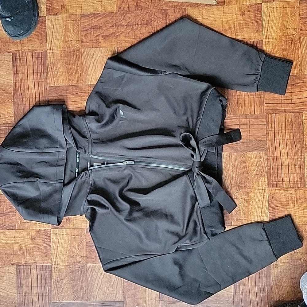 Squat Wolf Cropped Track Jacket - image 2